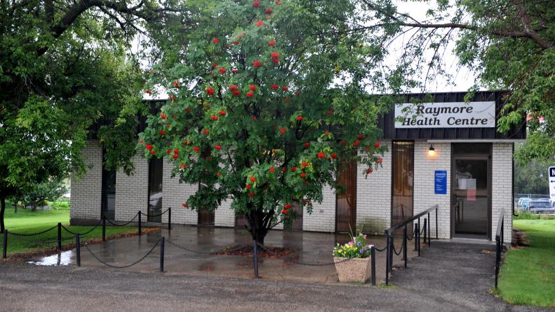 Exterior of Raymore Community Health & Social Centre