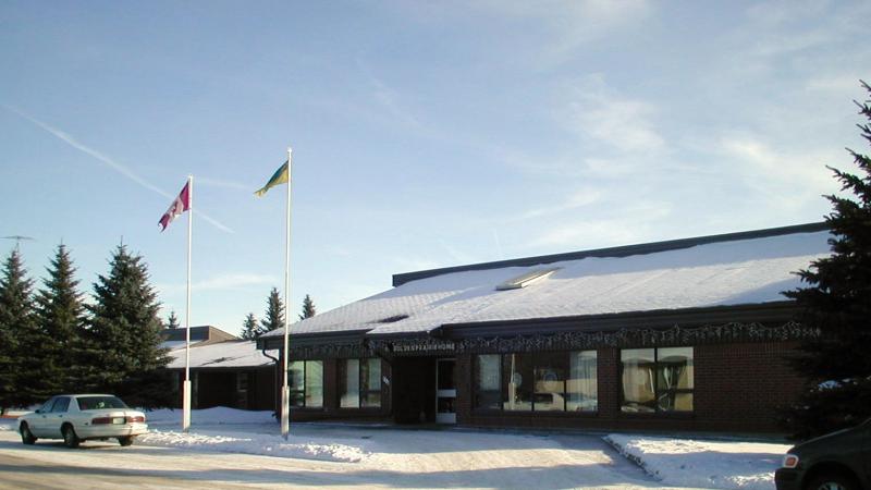 Exterior of Golden Prairie Home